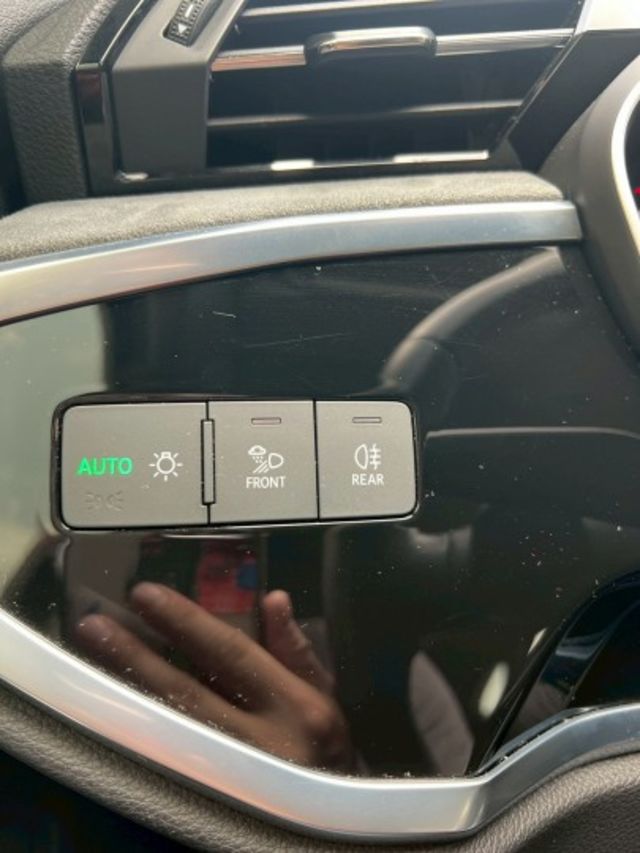 Q3 SPORTBACK  第14張相片