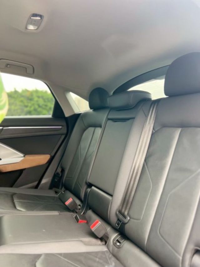 Q3 SPORTBACK  第9張相片