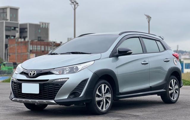 YARIS CROSSOVER  第1張相片