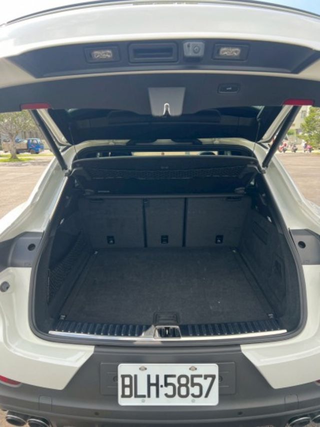 CAYENNE COUPE  第20張相片