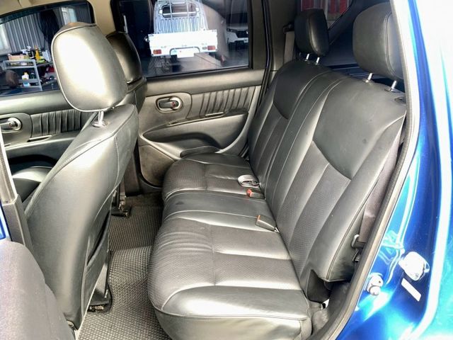 倒車顯影/雷達. 前車距雷達. 安全氣囊. 多媒體液晶螢幕. 導航系統. 可貸款  第18張相片