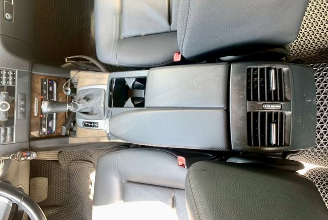 里程僅7.4公里. 定速. 前車距雷達. 倒車雷達. 左右獨立空調. 天窗. 安全氣囊. 電動座椅/頭枕調整. 可貸款  第11張相片