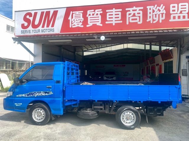電動升降尾門. 電動窗. 冷氣. 霧燈. 行車紀錄器. 可貸款  第4張相片