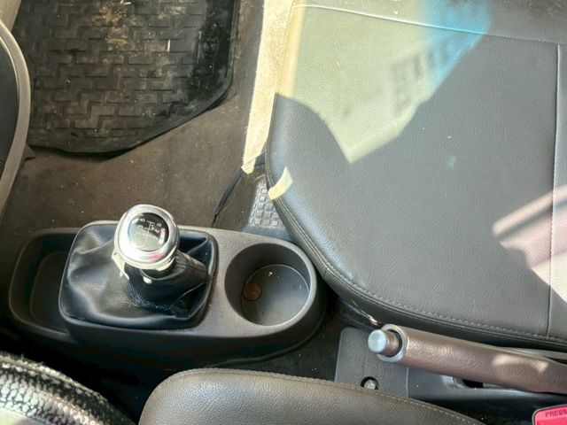 柴油小霸王. 有力耐操. 單箱設計. 貨斗空間更大  第12張相片