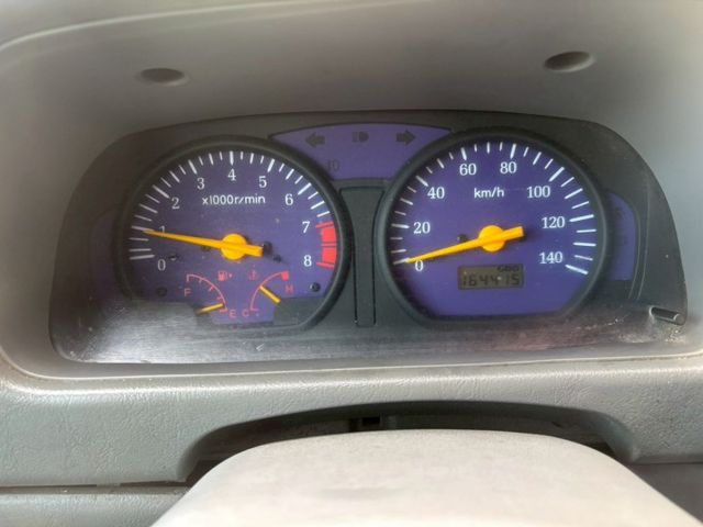 低里程. 好操控. 輪胎花紋近全新.  第13張相片