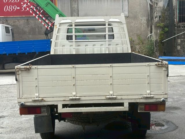 2.4L. 耐操好用. 工程工作好夥伴.  第4張相片