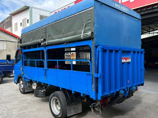 護欄式貨斗. 電動尾門. 五期環保  第4張相片