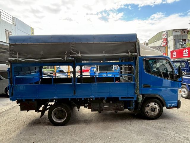 護欄式貨斗. 電動尾門. 五期環保  第7張相片