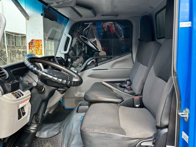 護欄式貨斗. 電動尾門. 五期環保  第9張相片