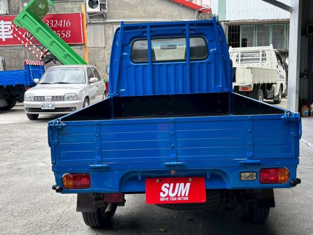 霧燈. 冷氣. 四輪傳動.  第5張相片