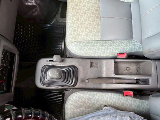 霧燈. 冷氣. 四輪傳動.  第11張相片