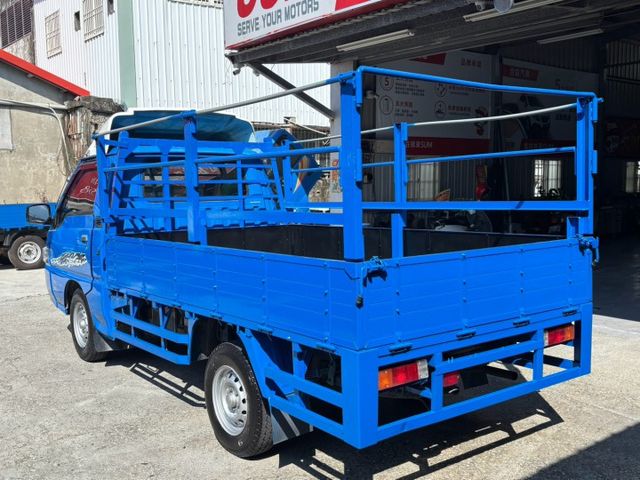 里程少. 護欄式帆布. 車況優良. 實車實價. 現車在場.  第3張相片