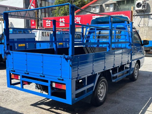 里程少. 護欄式帆布. 車況優良. 實車實價. 現車在場.  第4張相片