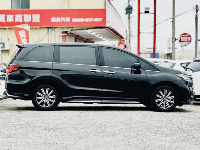 末代大改款！原廠保養！ACC跟車 電動側滑門 CarPlay 車道維持 LED頭燈！原鈑件！可全貸！大甲在地30年老店！  第3張相片