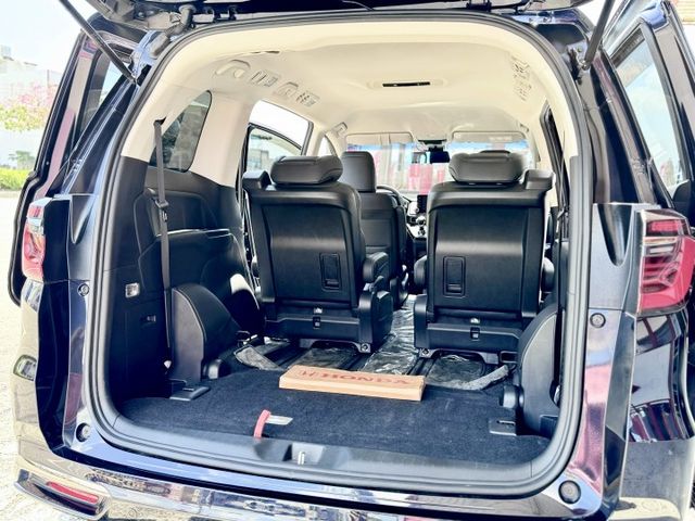 末代大改款！原廠保養！ACC跟車 電動側滑門 CarPlay 車道維持 LED頭燈！原鈑件！可全貸！大甲在地30年老店！  第18張相片