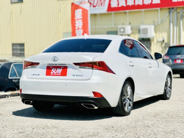 小改款！ACC跟車！原廠保養！雙電動加熱椅 導航 數位電視！年均僅跑1.3萬公里！原鈑件！可全貸！大甲在地30年老店！  第19張相片
