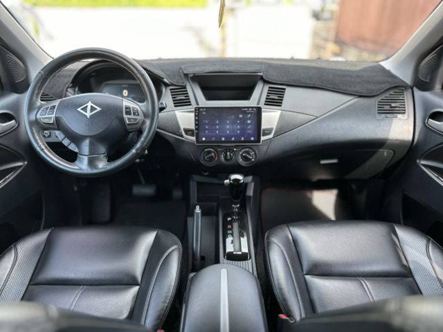 旗艦版！一手車！僅跑5萬！數位儀表 盲點 無線CarPlay 定速 後座出風口！原鈑件！可全貸！大甲在地30年老店！  第8張相片