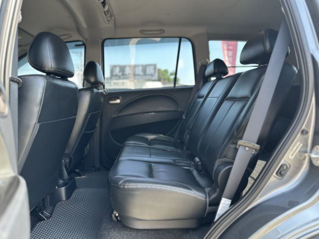 旗艦版！一手車！僅跑5萬！數位儀表 盲點 無線CarPlay 定速 後座出風口！原鈑件！可全貸！大甲在地30年老店！  第13張相片