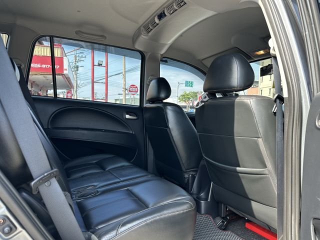 旗艦版！一手車！僅跑5萬！數位儀表 盲點 無線CarPlay 定速 後座出風口！原鈑件！可全貸！大甲在地30年老店！  第17張相片