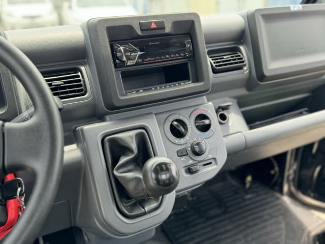 一手車！僅跑2萬8！車室空間大！同級距車斗最寬長！雙安全氣囊！循跡防滑！ABS！可全貸！大甲在地深耕30年老店！  第8張相片