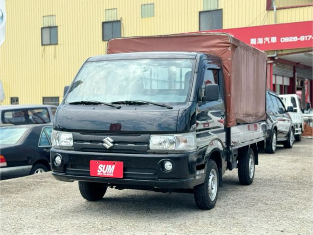一手車！僅跑2萬8！車室空間大！同級距車斗最寬長！雙安全氣囊！循跡防滑！ABS！可全貸！大甲在地深耕30年老店！  第12張相片