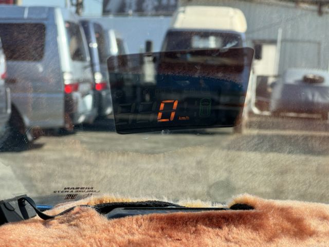 一手車！SR特式版！I-KEY 恆溫 AppleCarPlay 倒車顯影 抬頭顯示！原廠空力套件！原鈑件！  第13張相片