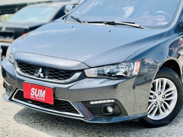 一手車！里程僅跑7萬！原廠保養！定速！I-KEY！無線AppleCarPlay！倒車顯影 四輪新胎 抬頭顯示！原鈑件！  第10張相片
