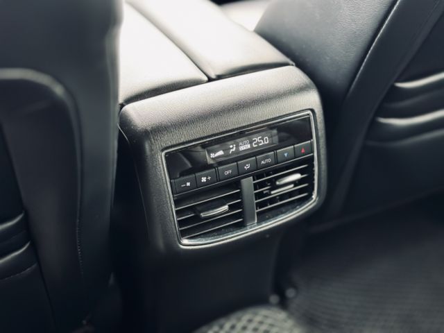 搶先看～旗艦版！七座！AWD！ACC跟車 盲點 BOSE音響 電尾門 CarPlay 抬顯！原鈑件！可全貸！全省保固！  第14張相片