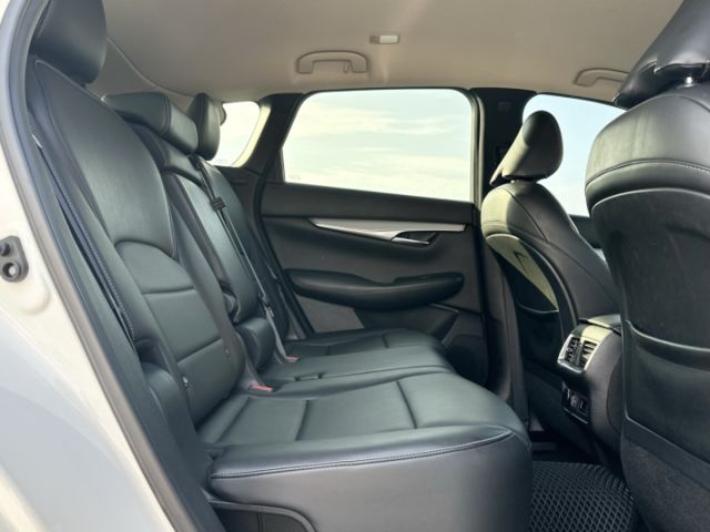 風尚版！一手車！原廠保養！ACC跟車 360環景 抬頭顯示 CarPlay 盲點 電尾門！原鈑件！可全貸！售後全省保固！  第7張相片