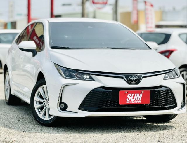 里程僅〖1.6萬〗公里！小改款！原廠保固至2028年！車道維持！iKEY摸門！廣角倒車顯影！盲點偵測！無線CarPlay  第1張相片