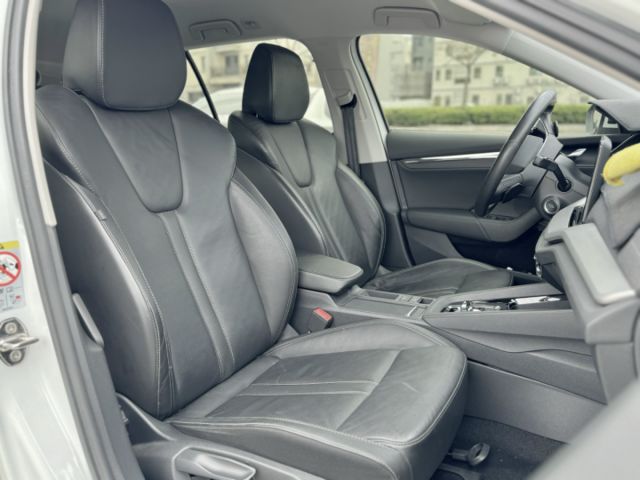 旅行車！大改款！1.0T省油省稅！原廠保養！全速域跟車！CarPlay！電尾門！抬顯！原鈑件！可全貸！台中在地30年！  第3張相片