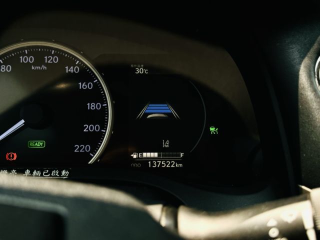 2018年式！末代改款！ACC跟車！摸門！車道偏移！10安！雙電動加熱椅！原鈑件！可全貸！台中在地深耕30年老店！  第4張相片