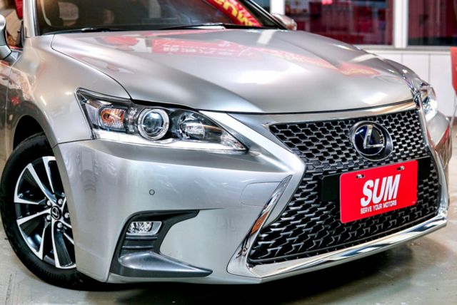 2018年式！末代改款！ACC跟車！摸門！車道偏移！10安！雙電動加熱椅！原鈑件！可全貸！台中在地深耕30年老店！  第19張相片