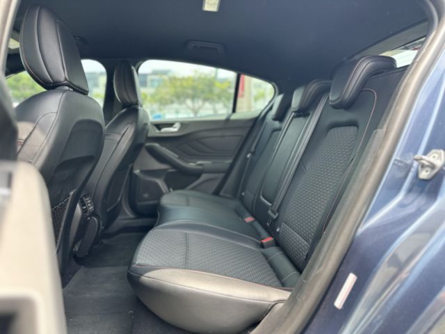 ST-Line版！僅跑2萬！原廠保養！ACC跟車！盲點！B&O音響！抬頭顯示！CarPlay！無線充電！原鈑件！可全貸！  第9張相片