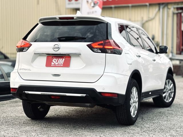 智行版！ACC跟車！LED頭燈！360環景！盲點！CarPlay！免鑰匙！雙區恆溫！原鈑件！可全貸！台中在地30年老店！  第19張相片