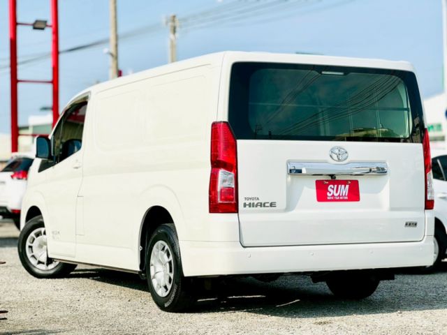 豪華型！貨車版！3人座！僅跑6萬！原廠保養！電折後視鏡！前後鏡頭！後廂大空間！可全貸！全省保固！台中在地深耕30年老店！  第2張相片