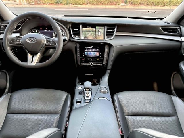 風尚版！一手車！原廠保養！ACC跟車 360環景 抬頭顯示 CarPlay 盲點 電尾門！原鈑件！可全貸！售後全省保固！  第4張相片