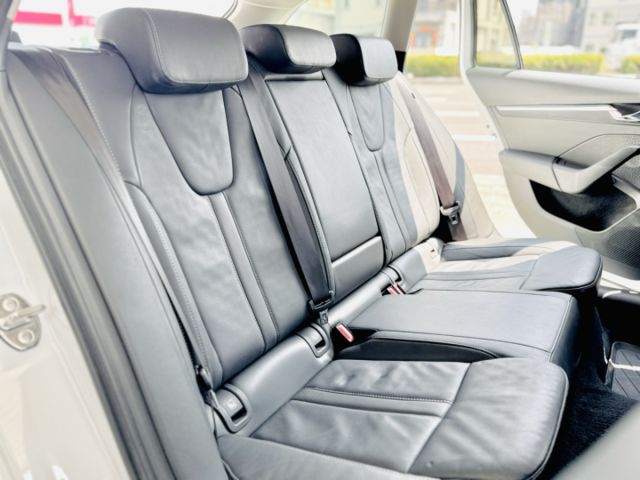 旅行車！大改款！1.0T省油省稅！原廠保養！全速域跟車！CarPlay！電尾門！抬顯！原鈑件！可全貸！台中在地30年！  第16張相片