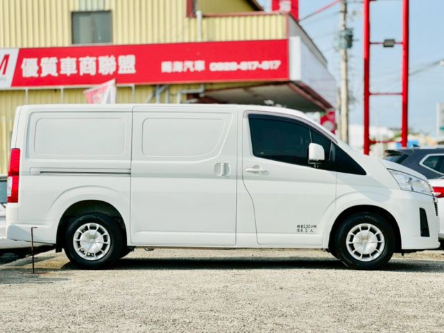豪華型！貨車版！3人座！僅跑6萬！原廠保養！電折後視鏡！前後鏡頭！後廂大空間！可全貸！全省保固！台中在地深耕30年老店！  第3張相片
