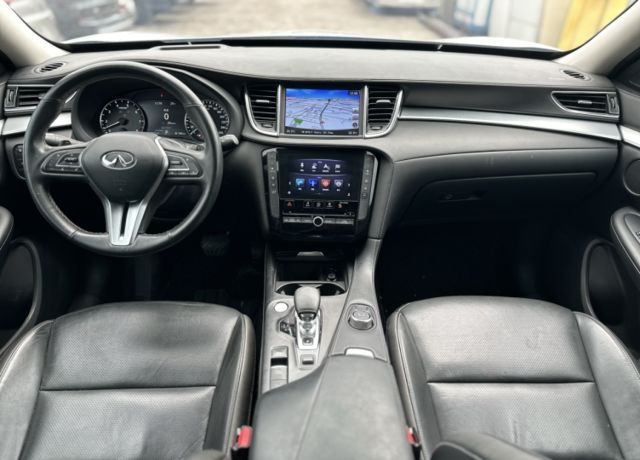 2.0渦輪！風尚版！一手車！原廠保養！ACC跟車！盲點！電尾門！抬顯！三區恆溫！撥片！雙前電動椅！導航藍芽！全省保固！  第15張相片