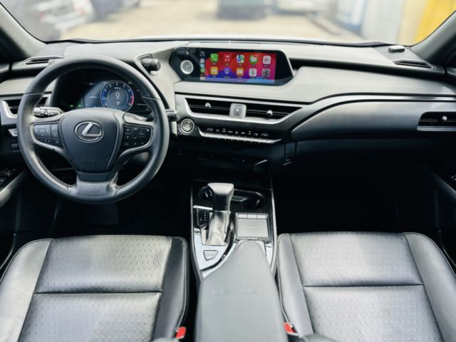菁英PLUS！原廠保養！全速域跟車！摸門解鎖！盲點！升級無線CarPlay！雙前電熱椅！原鈑件！可全貸！台中在地30年！  第7張相片