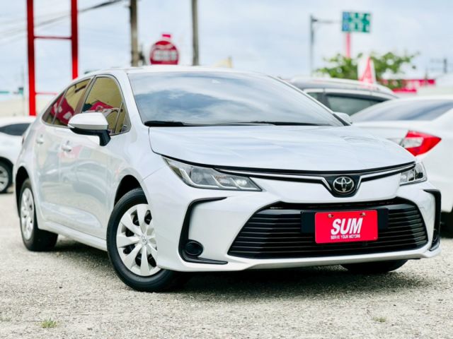 僅跑2萬！新車保固！ACC跟車！無線CarPlay！9氣囊！車道維持！導航藍牙！原鈑件！可全貸！台中在地深耕30年老店！  第1張相片