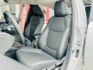 僅跑2萬！新車保固！ACC跟車！無線CarPlay！9氣囊！車道維持！導航藍牙！原鈑件！可全貸！台中在地深耕30年老店！  第3張縮圖