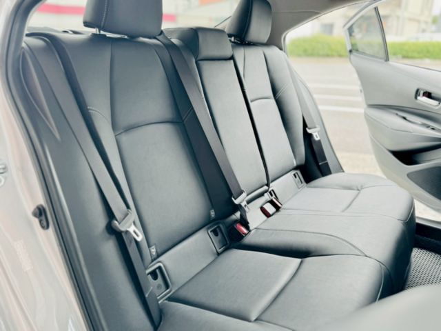 僅跑2萬！新車保固！ACC跟車！無線CarPlay！9氣囊！車道維持！導航藍牙！原鈑件！可全貸！台中在地深耕30年老店！  第9張相片