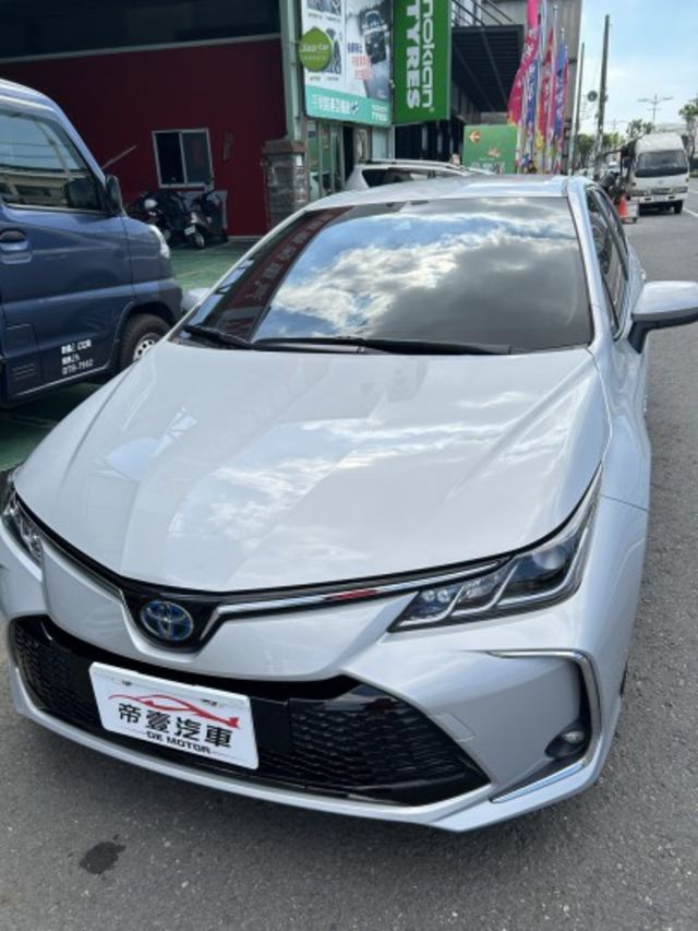 尊絕版  新車保固中  與新車差價近25萬 .內行的您就懂  第1張相片