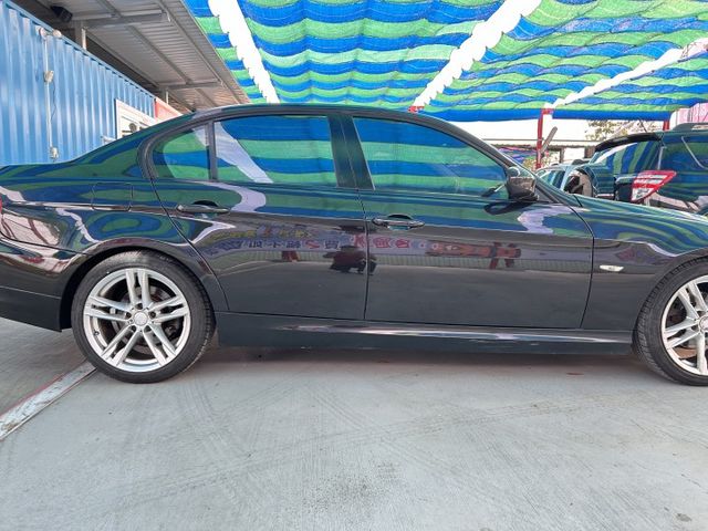 少年耶 照過來 評價歐洲車 賞車你就懂  第2張相片