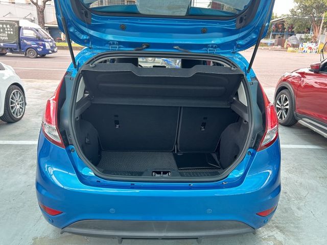 FIESTA  第6張相片