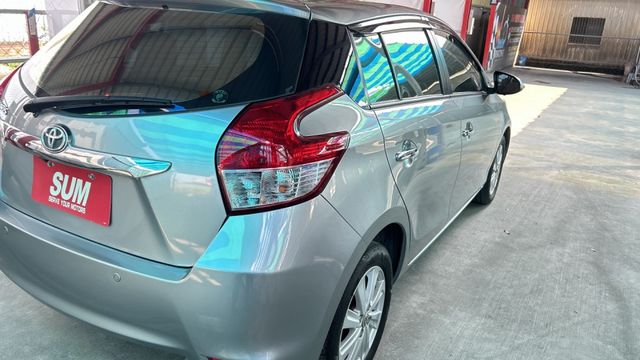 代步小鴨 認證漂亮車 好開好養妥善率佳 車況維護漂亮 全車原鈑件  第5張相片