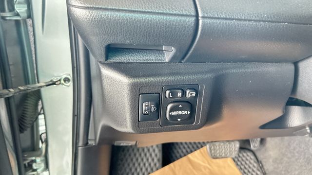 代步小鴨 認證漂亮車 好開好養妥善率佳 車況維護漂亮 全車原鈑件  第8張相片