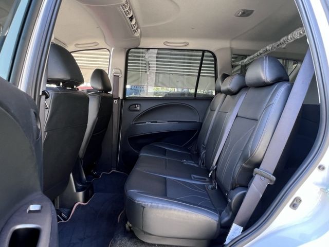 高階精緻型＊低里程＊原版件認證車＊定速＊後座空調＊自動頭燈＊自動收折後視鏡＊可改貨車牌＊可全額貸款可換車＊  第12張相片